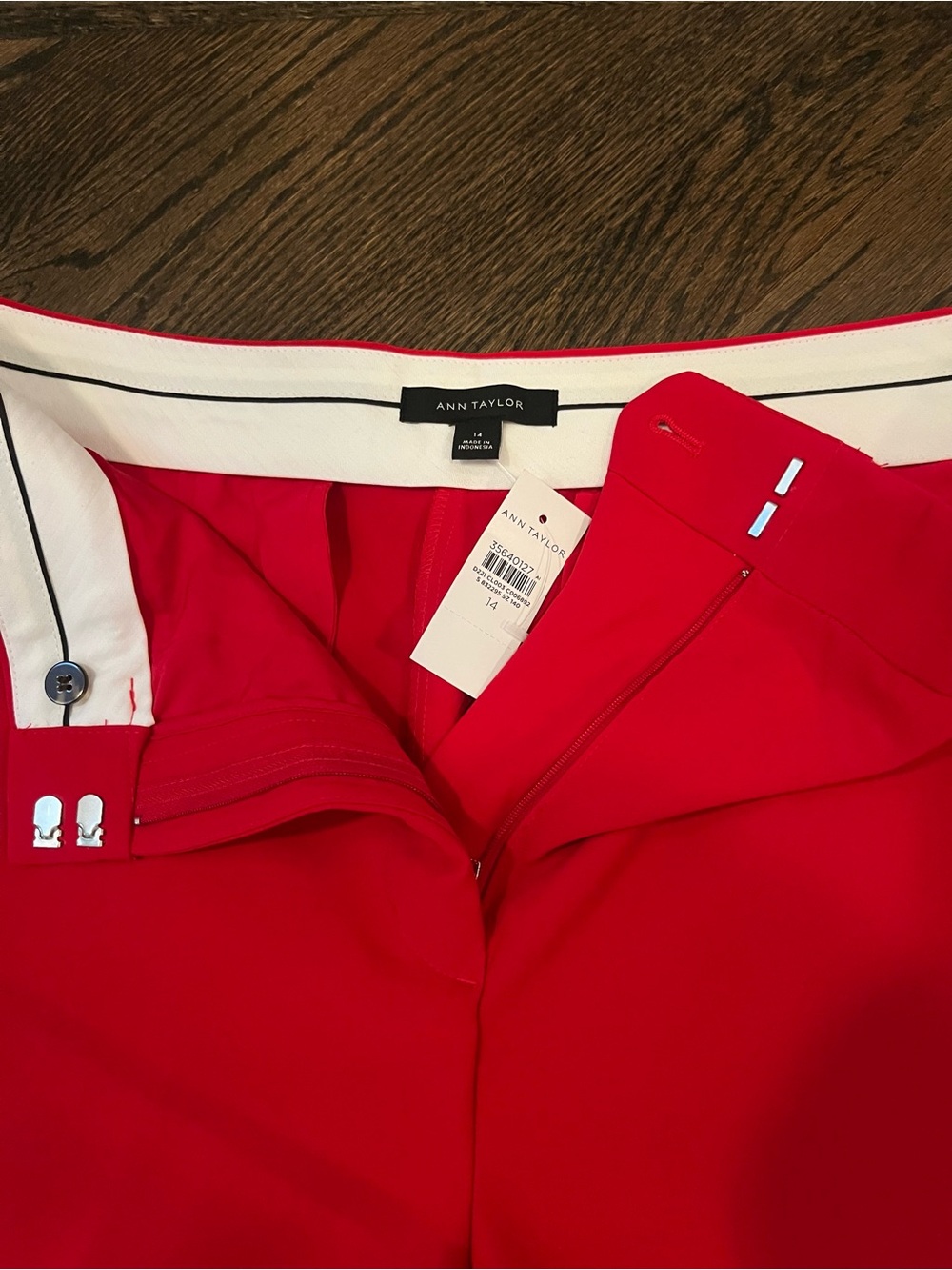 Ann Taylor Red Tailored Pants Wide leg high waist, Brand new w/ tag Size 14 - Picture 4 of 11